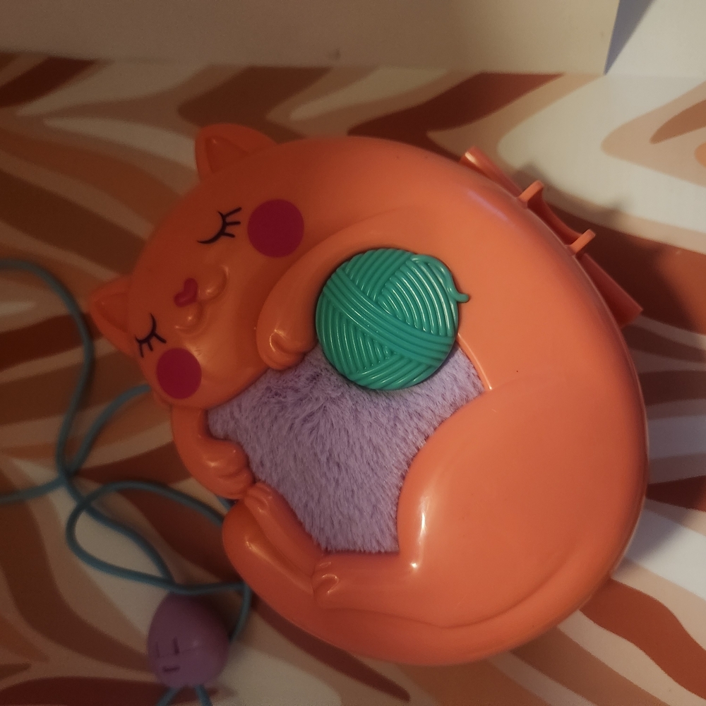 Charming Orange Cat Purse with Yarn Accent